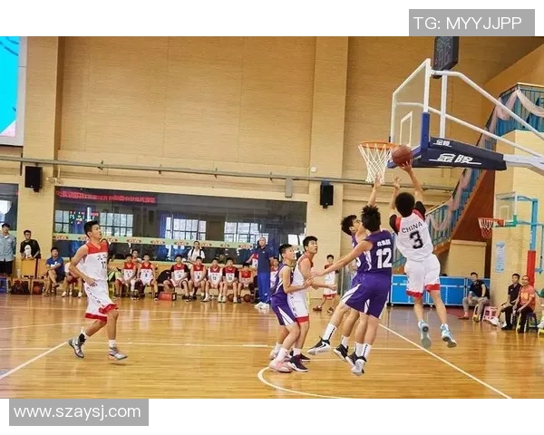 深圳篮球队在邀请赛中的比赛经验与表现分析与点评