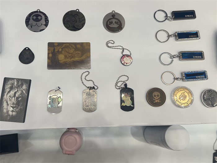 ng体育“激光锋锐映齐鲁 链动环球展风度”济南激光配备财产国际采购大会举行_泉城(图3)